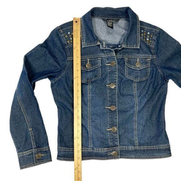 Baccini Denim Jacket Womens Size Medium Blue Dark Washed Embellished Button Up - Picture 14 of 16